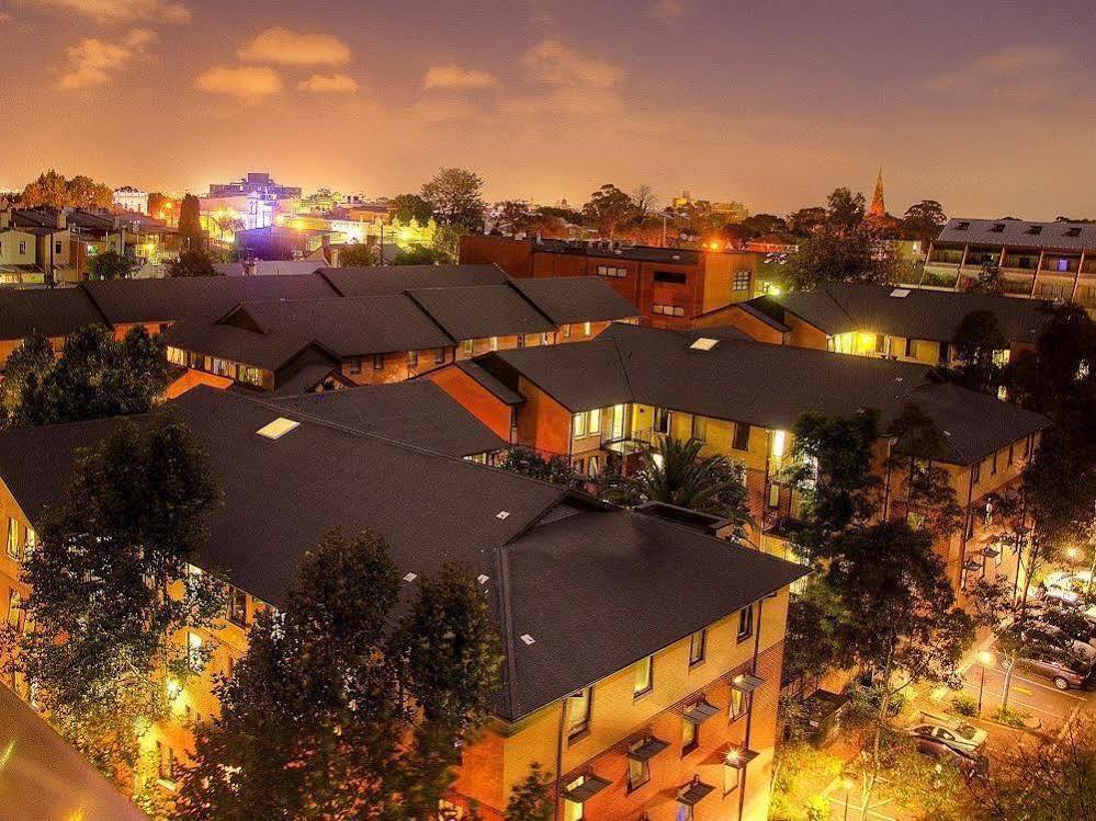 Sydney University Village Eksteriør bilde